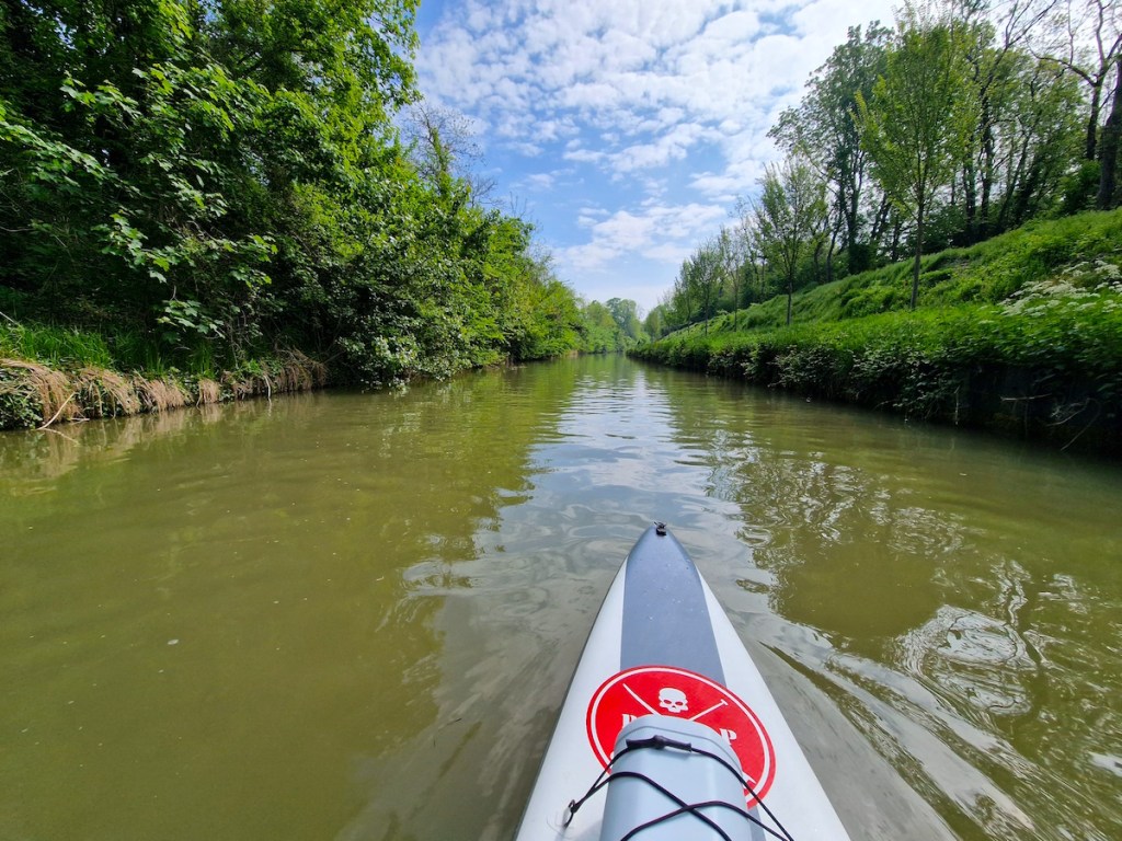 Stand up paddle sur le canal de l'Ourcq