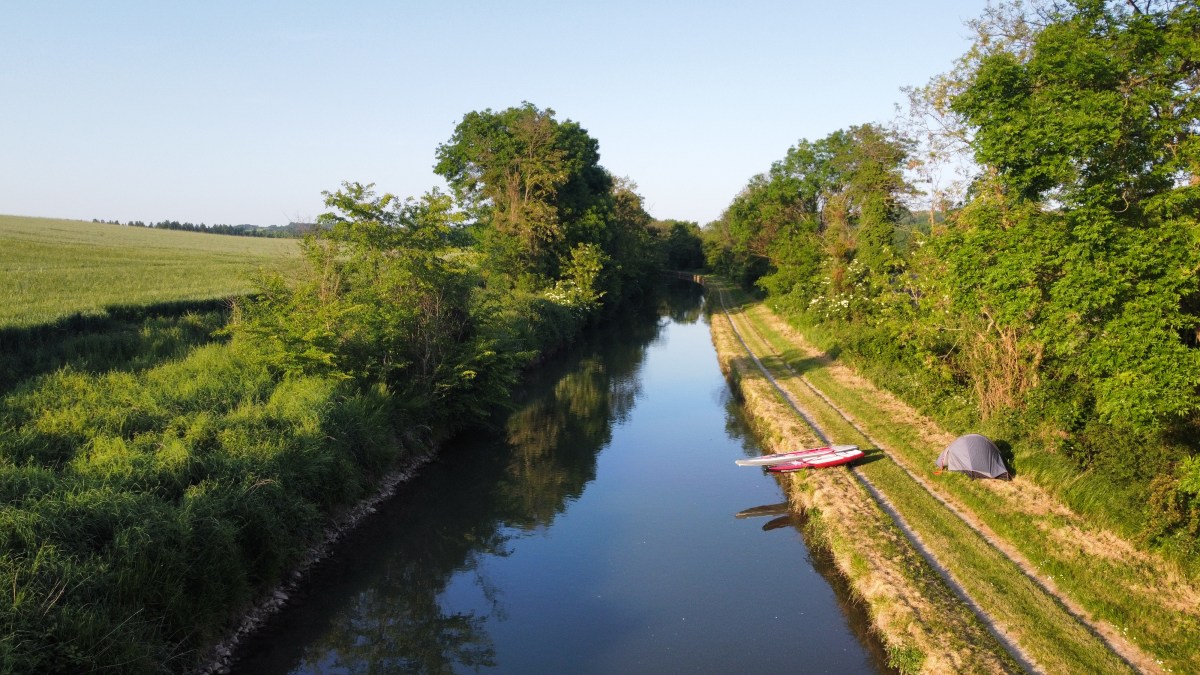 40 km de stand up paddle sur le canal de l&rsquo;Ourcq (avec nuit en bivouac&nbsp;!)